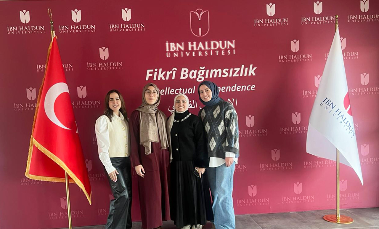 USAL University representatives from Lebanon visit Ibn Haldun University campus in Turkey to discuss exchange programs and Erasmus+ cooperation.